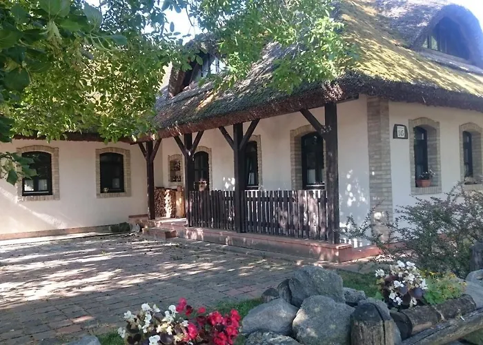 Гостевой дом Hajoskert Vendeghaz Gonyu